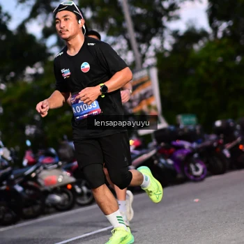 Runner Photo 4099817