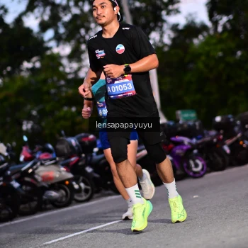 Runner Photo 4099818