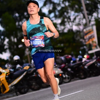 Runner Photo 4099820