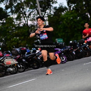 Runner Photo 4099828