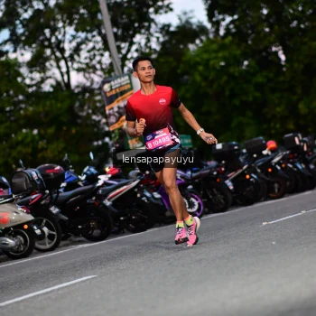 Runner Photo 4099840