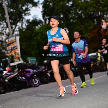 Runner Photo 4099843