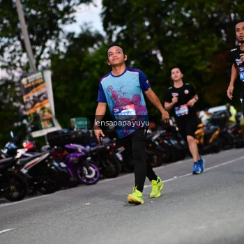 Runner Photo 4099846