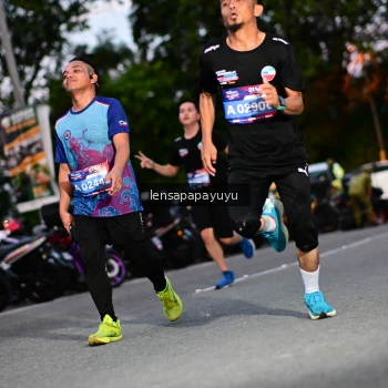 Runner Photo 4099851