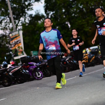 Runner Photo 4099856