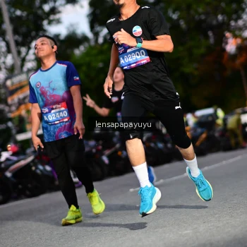 Runner Photo 4099860