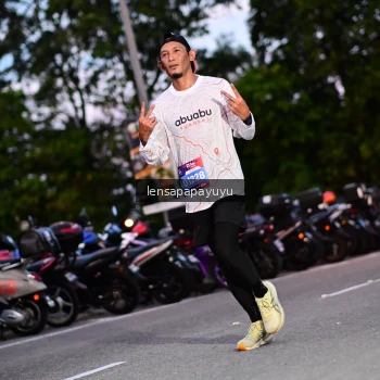 Runner Photo 4099877
