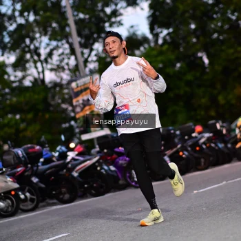 Runner Photo 4099878