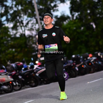 Runner Photo 4099896