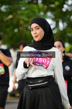 Runner Photo 4100318