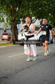Runner Photo 4100356