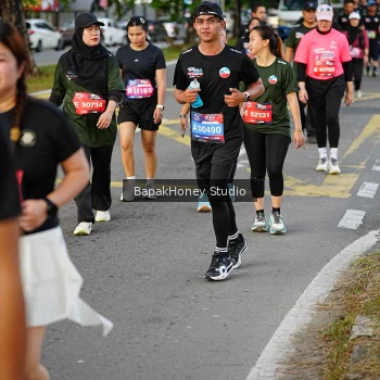 Runner Photo 4100432