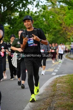 Runner Photo 4100479