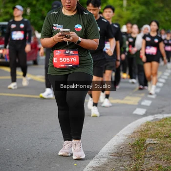 Runner Photo 4100546