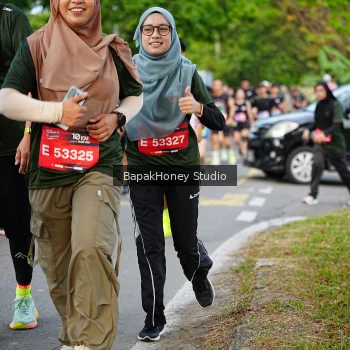 Runner Photo 4100696