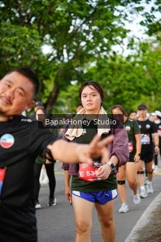 Runner Photo 4100698