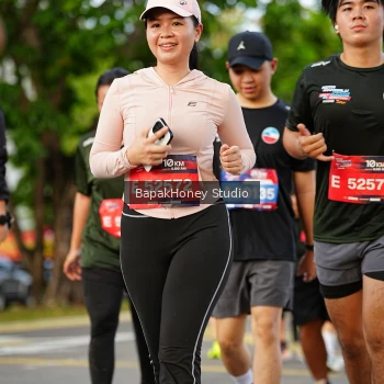 Runner Photo 4100732