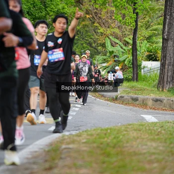 Runner Photo 4100748