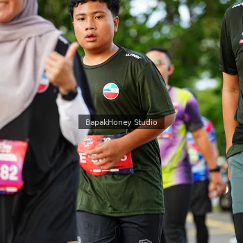 Runner Photo 4100810