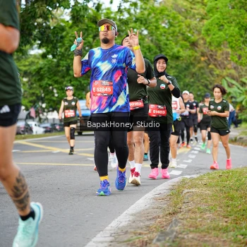 Runner Photo 4100853