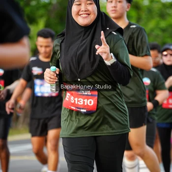 Runner Photo 4100861