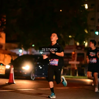Runner Photo 4100936