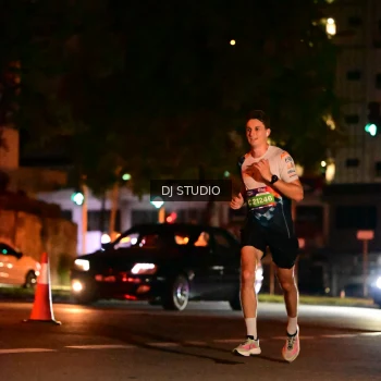 Runner Photo 4100956