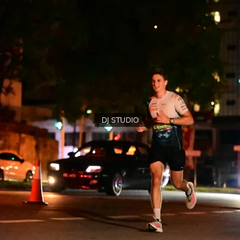 Runner Photo 4100960