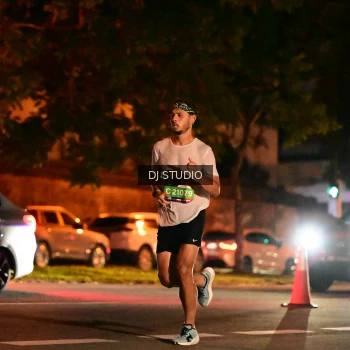 Runner Photo 4100977
