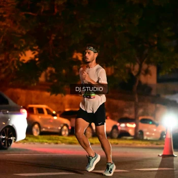 Runner Photo 4100981