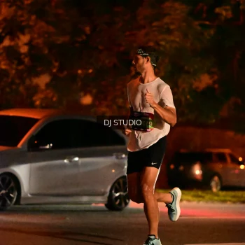Runner Photo 4100991