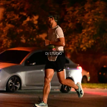 Runner Photo 4100992