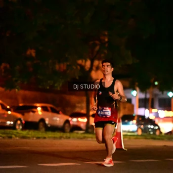 Runner Photo 4100995