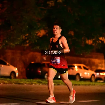 Runner Photo 4101012