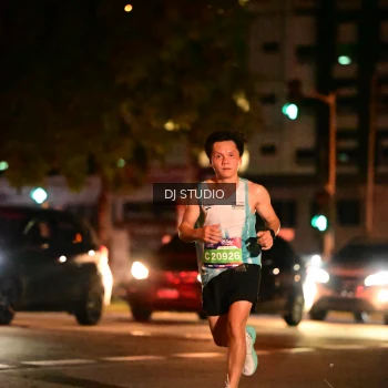 Runner Photo 4101060