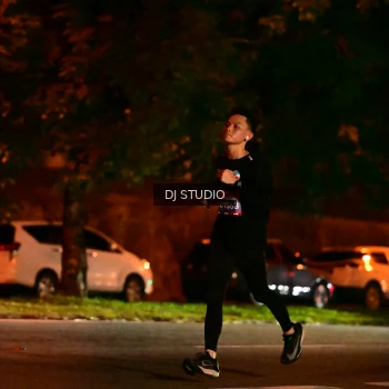 Runner Photo 4101240