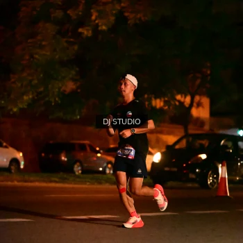 Runner Photo 4101251