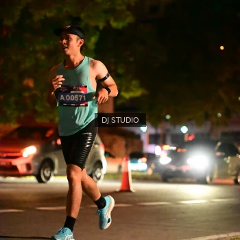 Runner Photo 4101357
