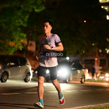 Runner Photo 4101369