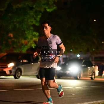Runner Photo 4101371