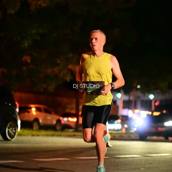 Runner Photo 4101481