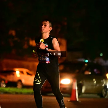 Runner Photo 4101535