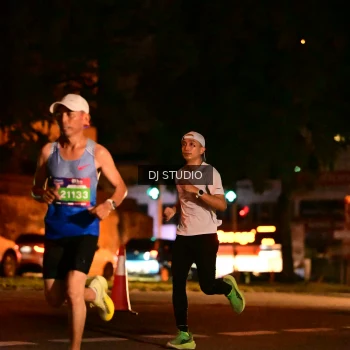 Runner Photo 4101552