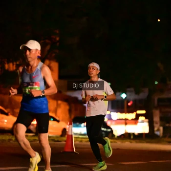 Runner Photo 4101553