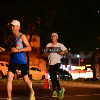 Runner Photo 4101554