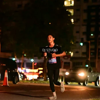 Runner Photo 4101650