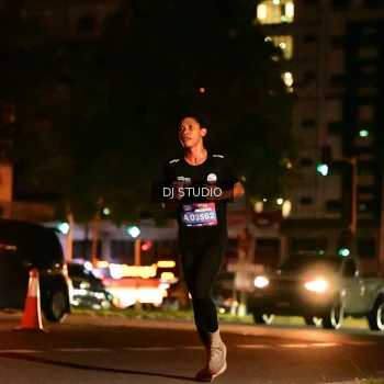 Runner Photo 4101659