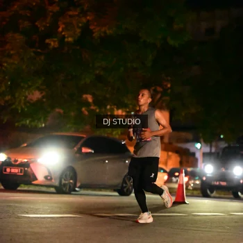 Runner Photo 4101684