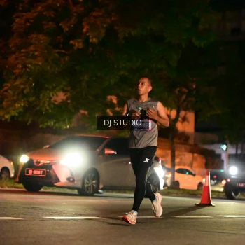 Runner Photo 4101696
