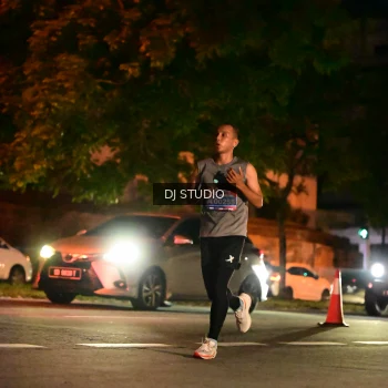 Runner Photo 4101699
